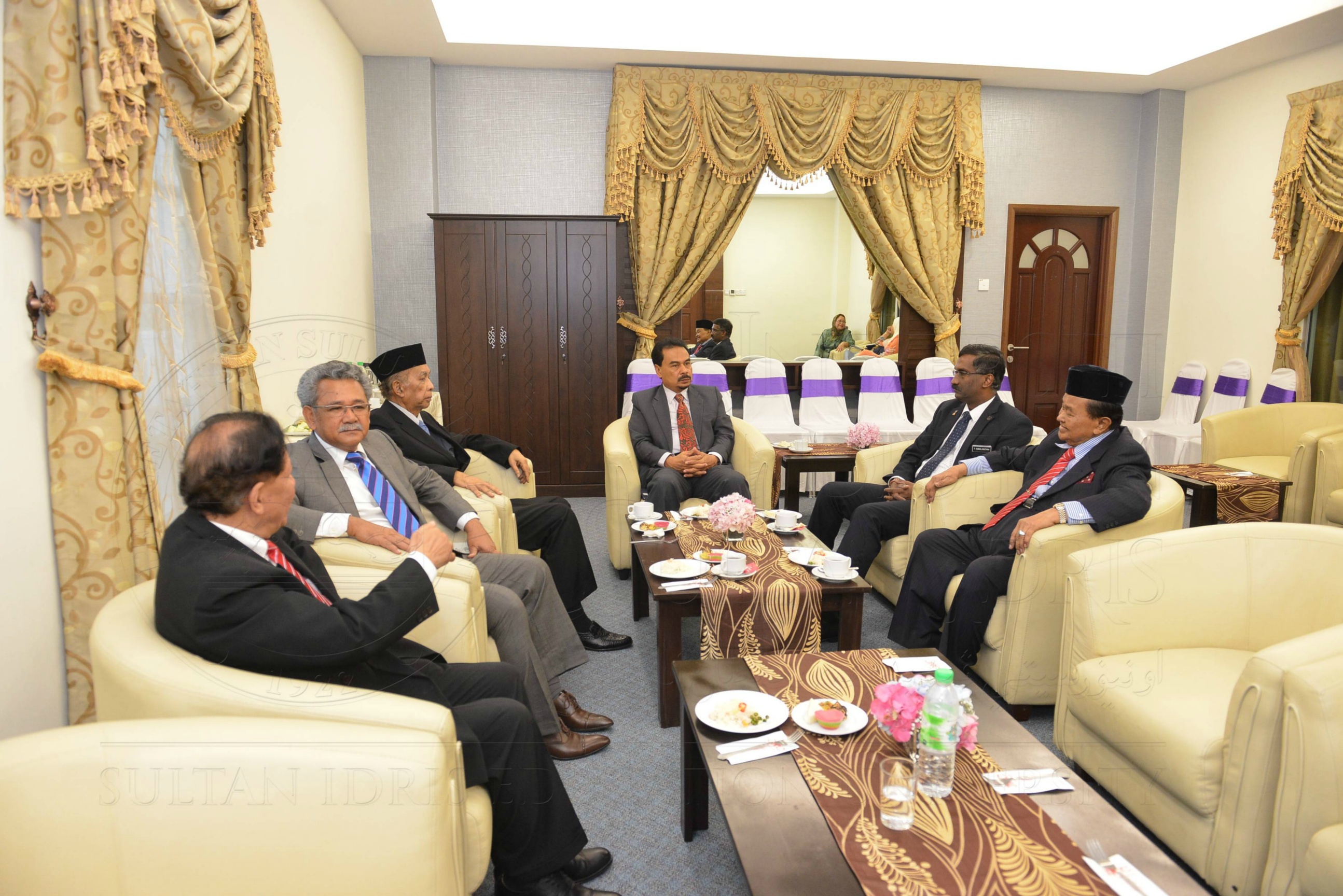 PRO 15 104 konvo BKK S15907